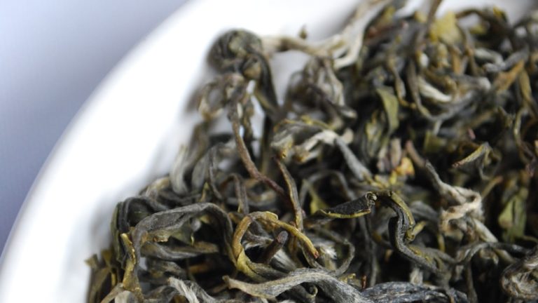 Ultimate Guide: Black Tea Vs Green Tea Caffeine Comparison