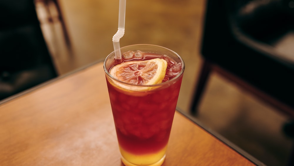 Refreshing Lemon-Hibiscus Tea: A Soothing Brew for Cold Symptoms