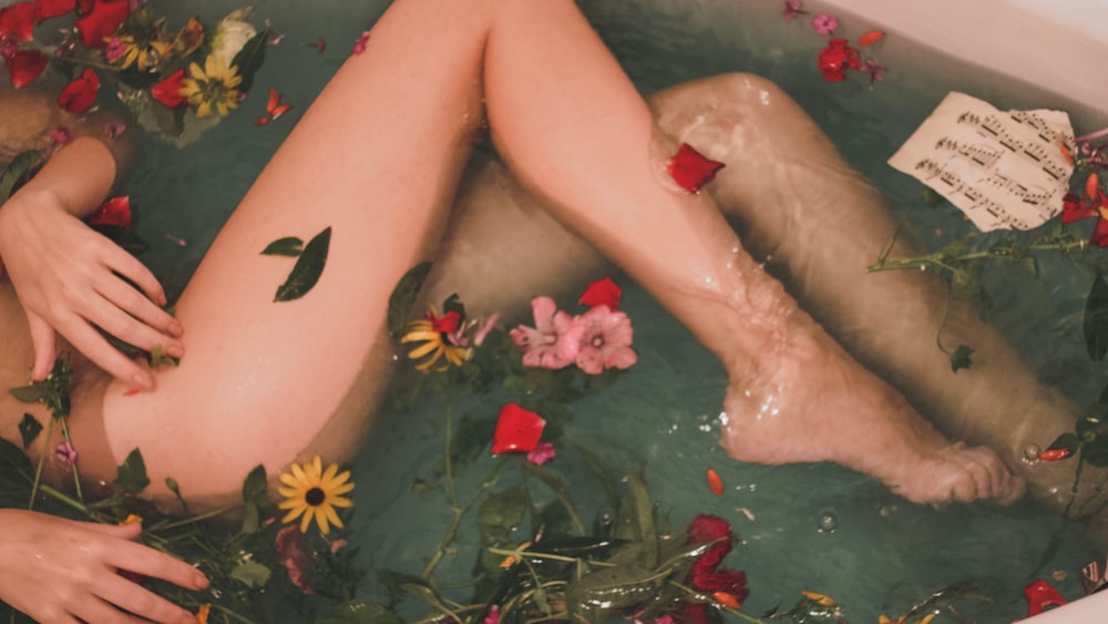 Rejuvenating Flower Bath for Skin Detoxification