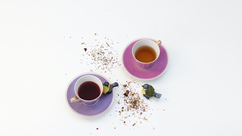 Tea components in two cups of tea
