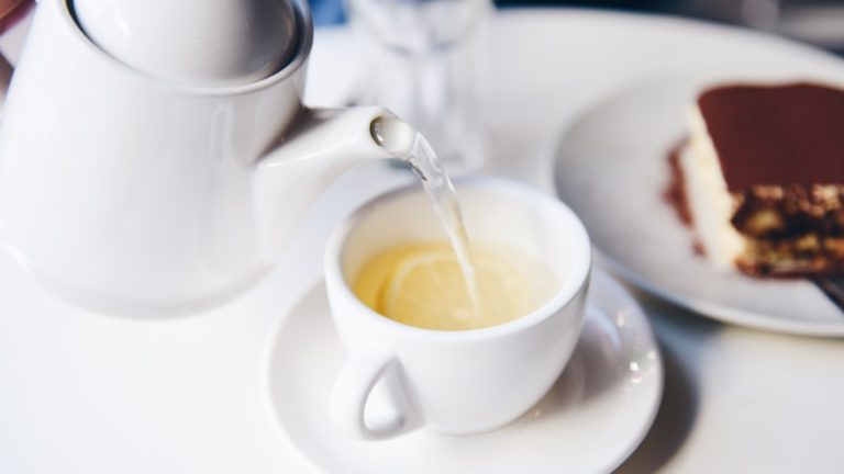 What Does White Tea Smell Like? Unveiling The Delicate Aroma