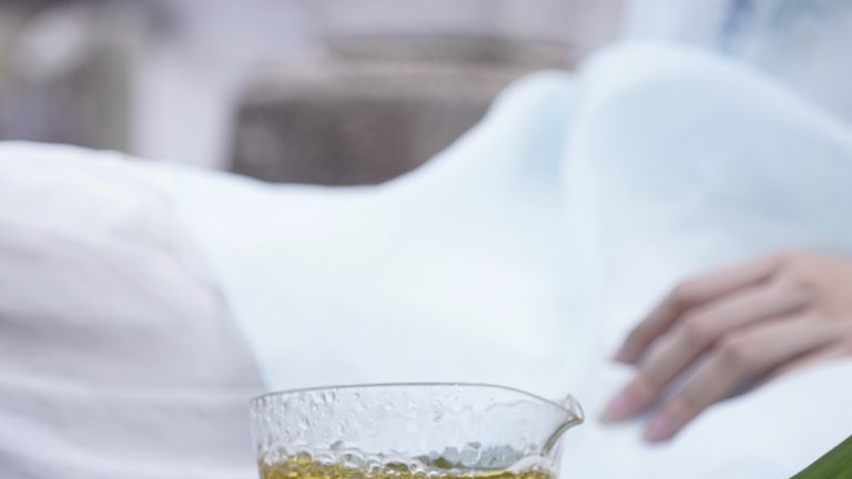 13 Amazing Zinnia Tea Benefits: Boost Your Health Naturally